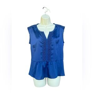 Ann Taylor Womens Top sz 8 Navy Sleeveless Crochet V Neck Peplum Lightweight